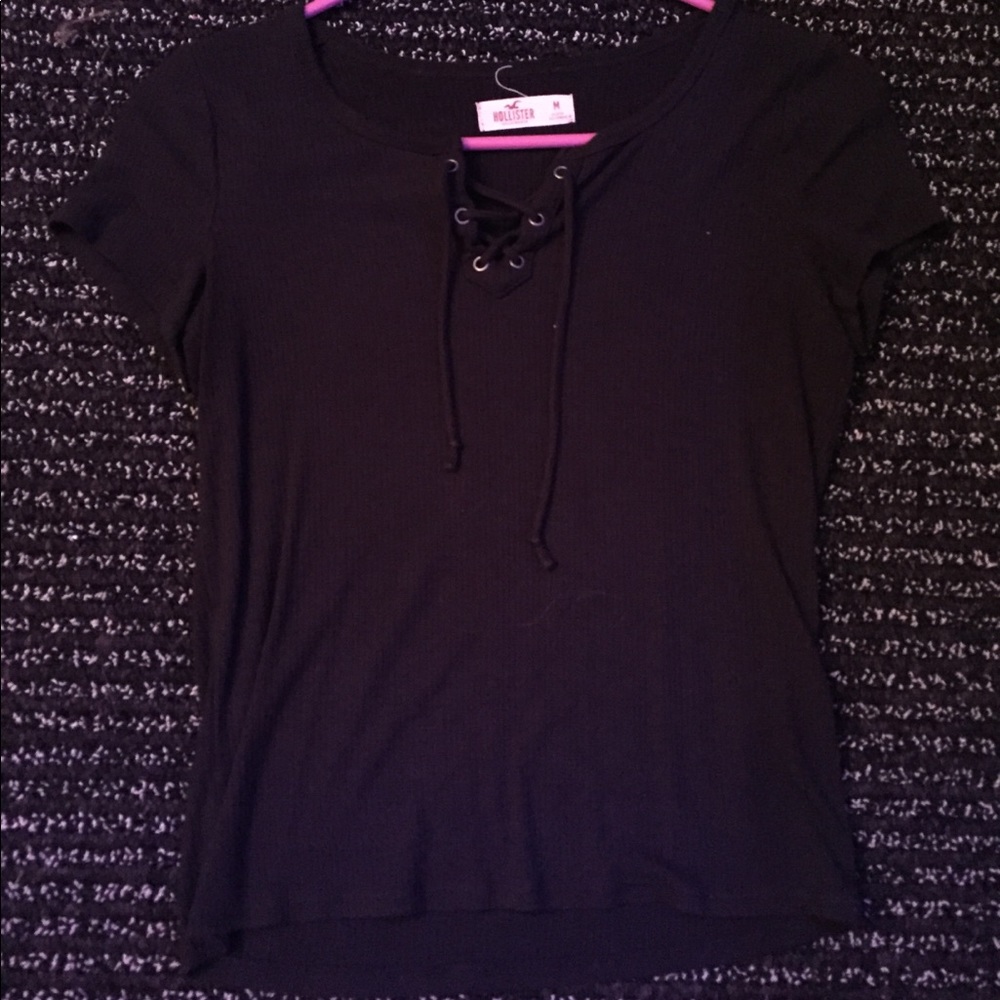 Short sleeved top